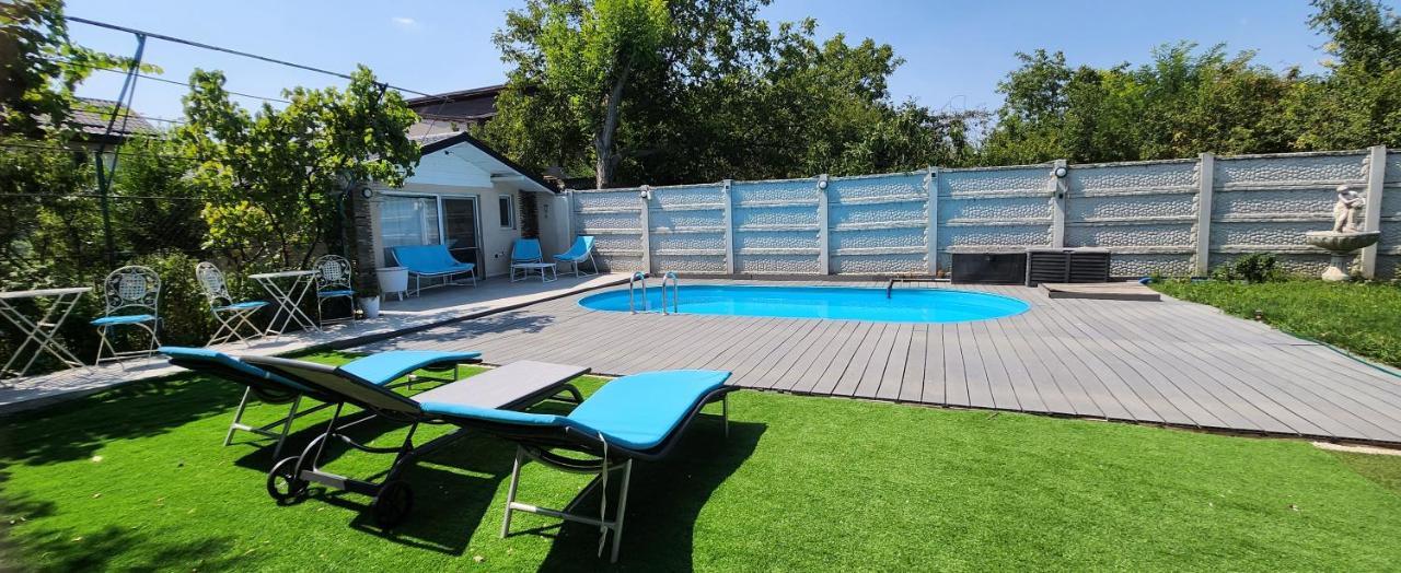 Morii Lake Pool Villa 부쿠레슈티 외부 사진