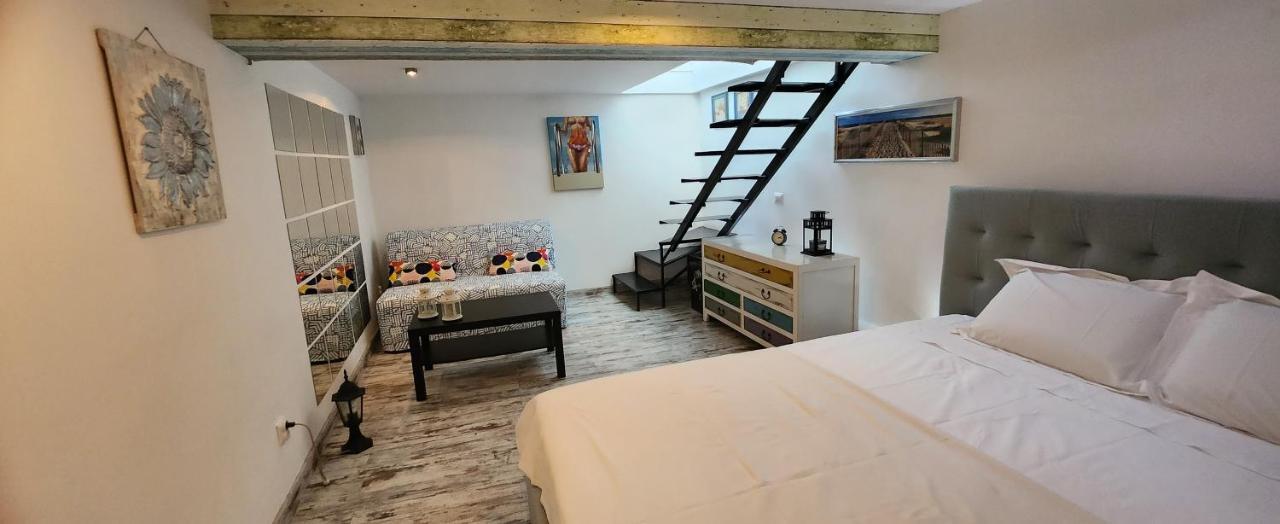 Morii Lake Pool Villa 부쿠레슈티 외부 사진
