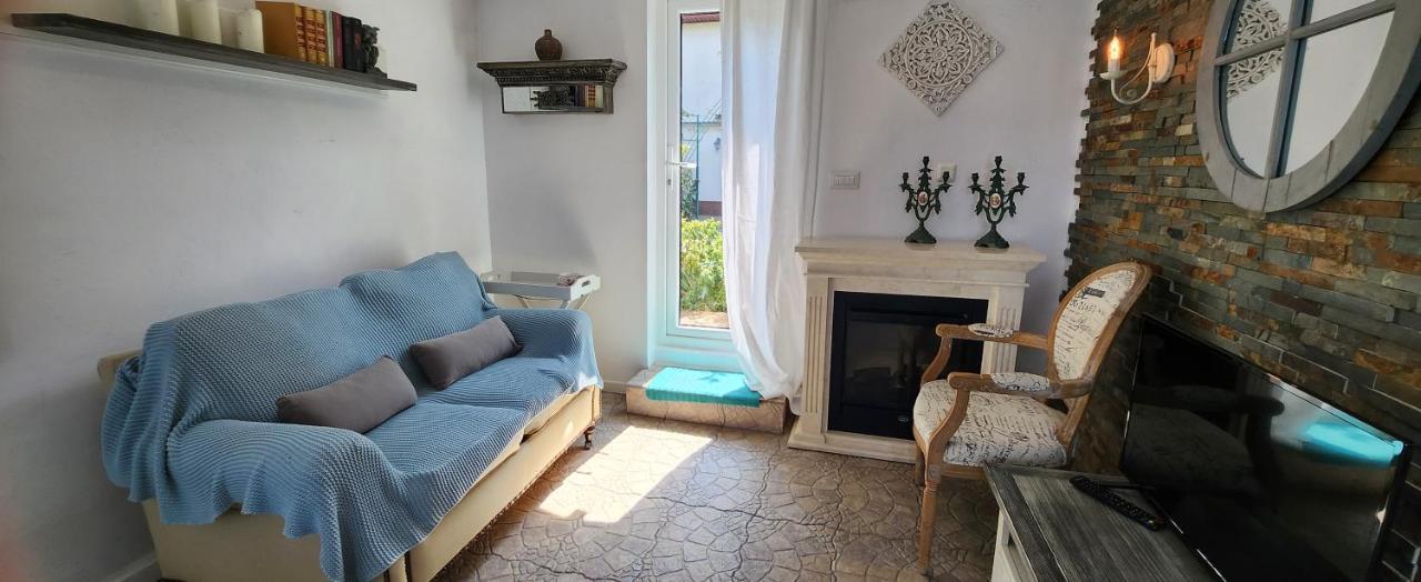 Morii Lake Pool Villa 부쿠레슈티 외부 사진